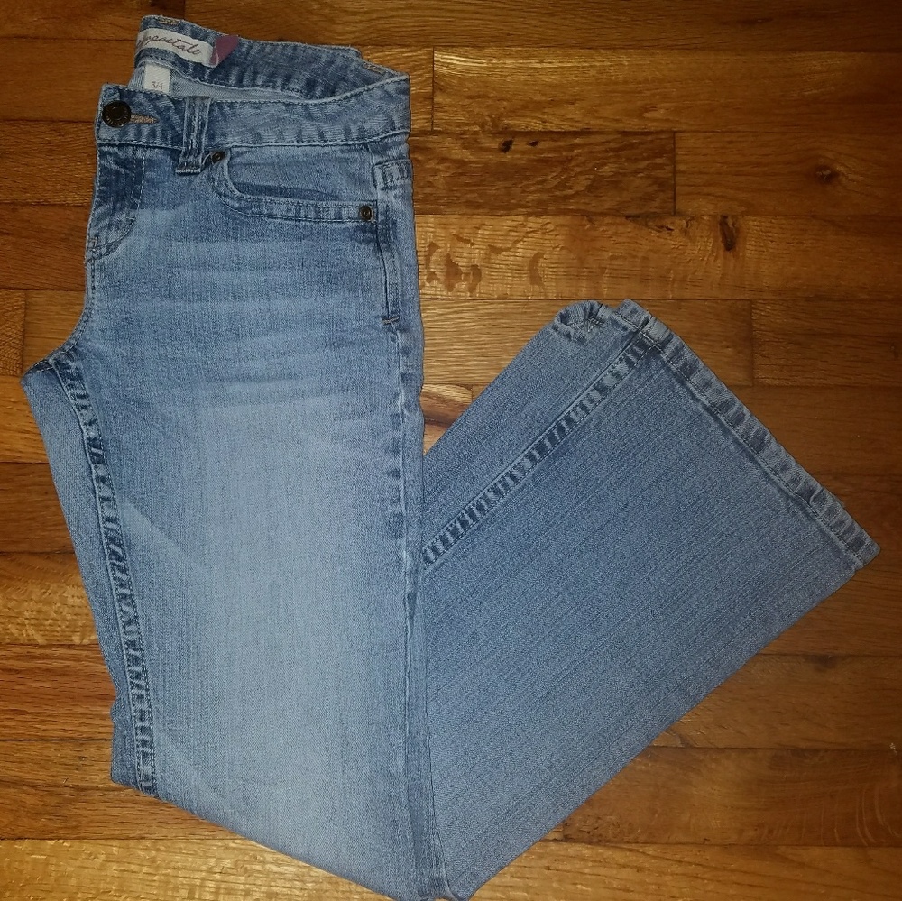 Aeropostale 3/4 short (Flare)
